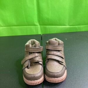 Kids Brown Velcro Sneakers
